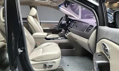 Kia Canival 2017, 225256 км, за 9400000 KRW - фото 10