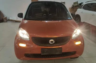 Smart Fortwo 2018, 64000 км, за 61997.48 CNY