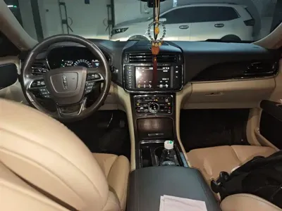 Lincoln Continental 2018, 120399 км, за 71100 CNY - фото 10
