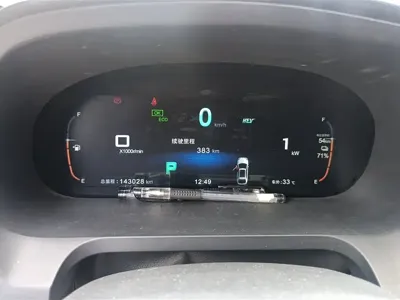 BYD Tang New Energy 2018, 143000 км, за 30900 CNY - фото 14