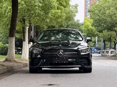 Mercedes-Benz E-Class (Import) 2023, 30000 км, за 338000 CNY