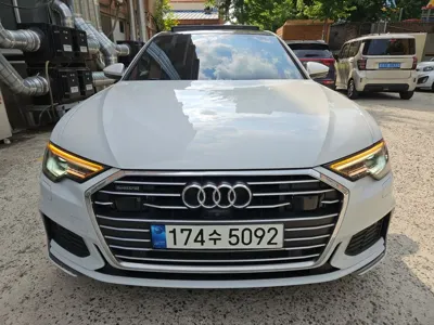 Audi A6 · 2021 год