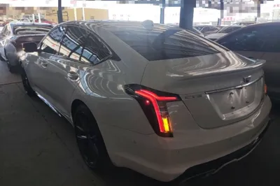 Cadillac CT5 2021, 142500 км, за 124192.1 CNY