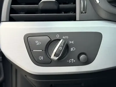 Audi A4L 2020, 93000 км, за 115800 CNY - фото 20