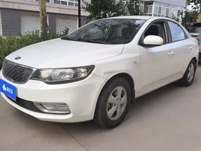 Kia Forte · 2015 год