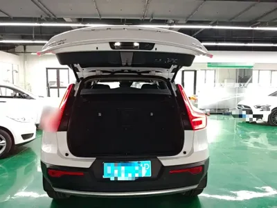 Volvo XC40 2021, 84100 км, за 92700 CNY - фото 15