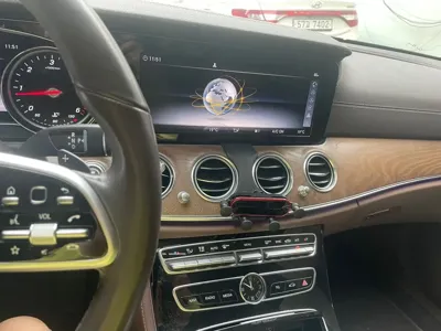 Mercedes-Benz E-Class · 2019 год