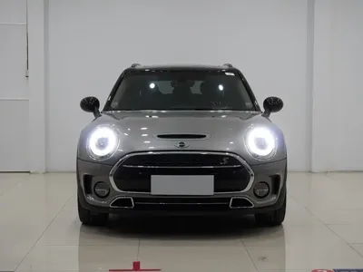 MINI Mini Clubman 2016, 90000 км, за 99000 CNY