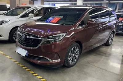 Buick GL8 2022, 100000 км, за 194968.12 CNY