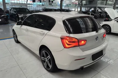 BMW 1 Series 2018, 106900 км, за 75108.36 CNY