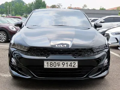 Kia K5 · 2023 год