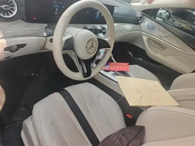 Mercedes-Benz CLS 2022, 18600 км, за 309800 CNY - фото 9