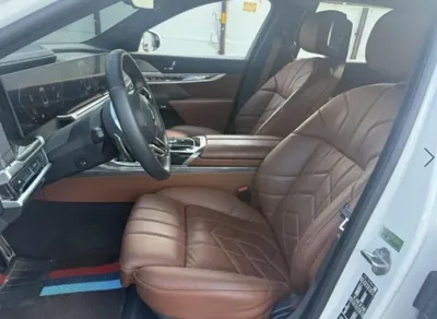 BMW 7-Series 2024, 71321 км, за 98900000 KRW - фото 8