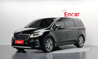 Kia Canival · 2019 год