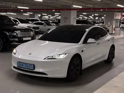 Tesla Model 3 2026, 1920 км, за 55500000 KRW