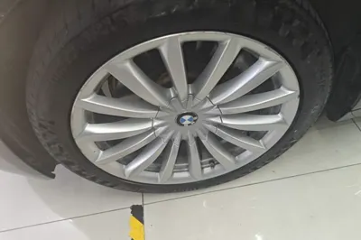 BMW 7 Series 2019, 121000 км, за 272882.11 CNY - фото 10
