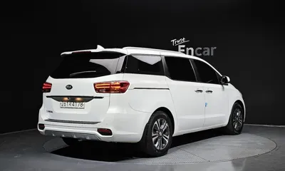 Kia Canival 2020, 87561 км, за 17000000 KRW