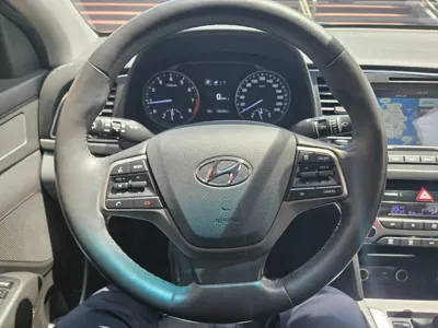 Hyundai Avante 2017, 135740 км, за 8600000 KRW - фото 15