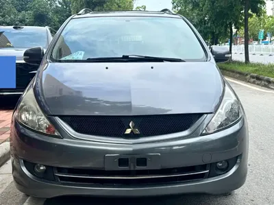 Mitsubishi Grandis 2011, 210000 км, за 21800 CNY