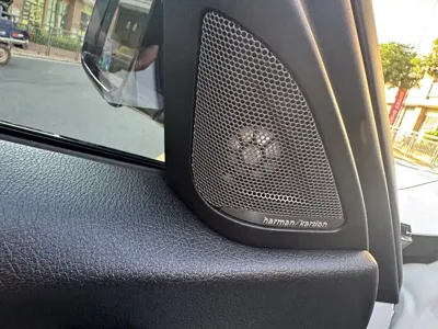 BMW 3 Series 2019, 73000 км, за 109800 CNY - фото 9