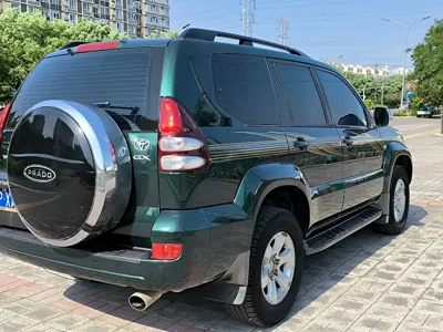 Toyota Prado 2010, 320000 км, за 139000 CNY