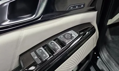 Kia Canival 2023, 17251 км, за 30700000 KRW - фото 33
