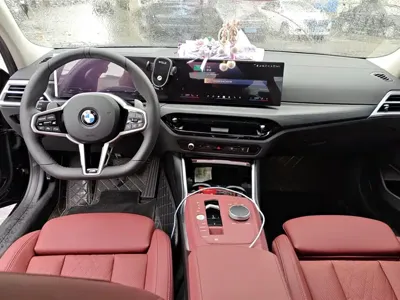 BMW 3 Series 2026, 500 км, за 208800 CNY - фото 12