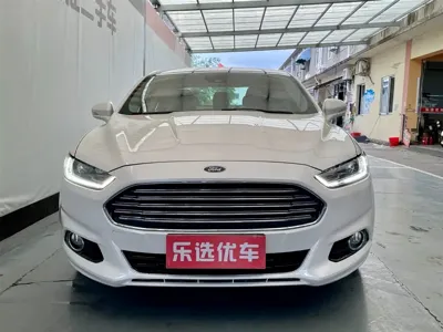 Ford Mondeo 2014, 101000 км, за 28800 CNY