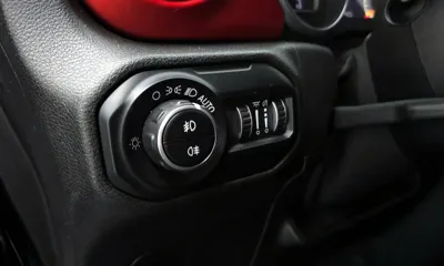 Jeep Wrangler 2018, 58523 км, за 38000000 KRW - фото 27