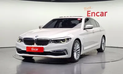 BMW 5-Series · 2018 год