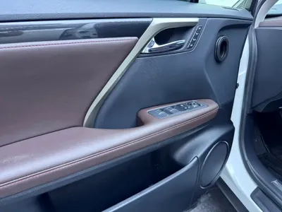 Lexus RX 2022, 63000 км, за 239000 CNY - фото 9