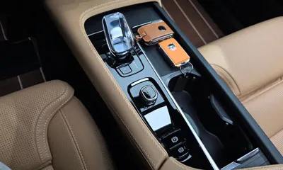 Volvo XC90 2025, 8458 км, за 76900000 KRW - фото 9