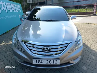Hyundai Sonata 2010, 121000 км, за 2700000 KRW