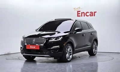 Lincoln MKC · 2019 год