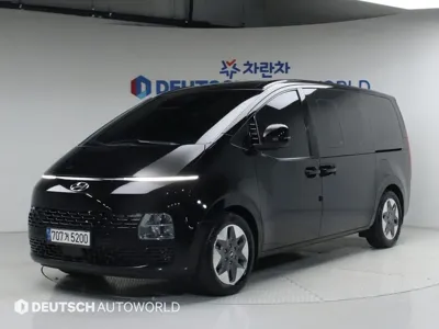 Hyundai Staria · 2022 год