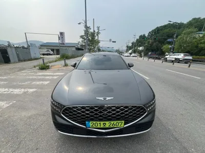 Genesis G90 · 2025 год