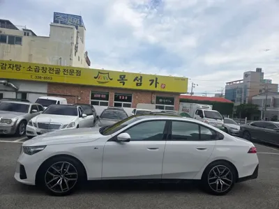 BMW 5-Series 2024, 35000 км, за 54000000 KRW - фото 6