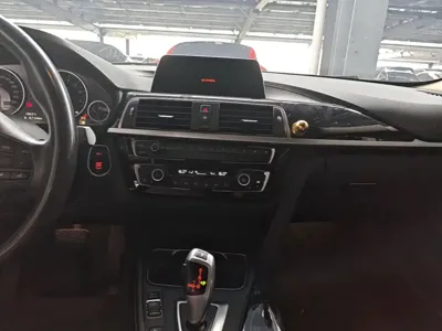 BMW 3 Series 2018, 110500 км, за 71400 CNY - фото 6