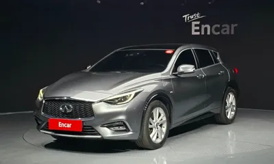 Infiniti Q30 · 2019 год