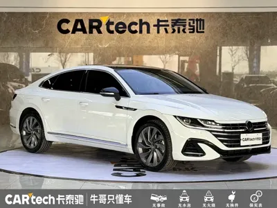 Volkswagen CC 2025, 17000 км, за 156800 CNY - фото 3