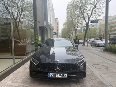 Mercedes-Benz CLS-Class 2023, 54500 км, за 75020000 KRW