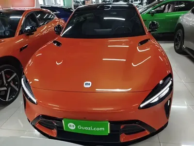 Xiaomi 小米YU7 2025, 9000 км, за 221200 CNY