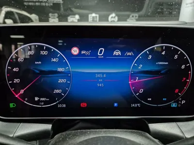 Mercedes-Benz GLC-Class 2026, 947 км, за 79000000 KRW - фото 9