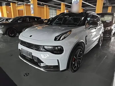 Lynk & Co 01 · 2023 год