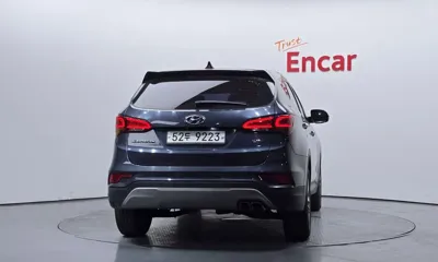 Hyundai Santafe 2018, 202607 км, за 8900000 KRW
