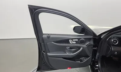 Mercedes-Benz E-Class 2018, 111484 км, за 18300000 KRW - фото 24