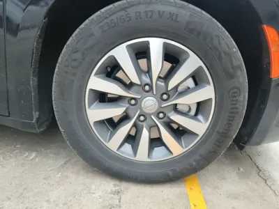 Chrysler Grand Voyager PHEV 2019, 27799 км, за 148888.57 CNY - фото 8