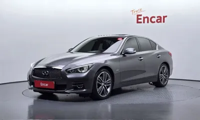 Infiniti Q50 · 2015 год