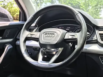Audi Q5L 2021, 100000 км, за 139800 CNY - фото 11