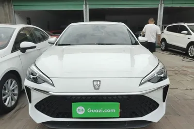 Roewe i5 2023, 8300 км, за 64145.64 CNY